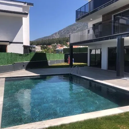 Luxury Ovacik Villa *